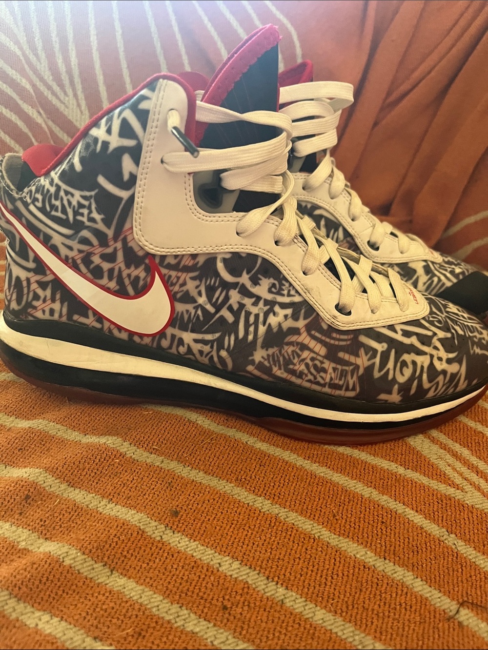 Nike Men’s Black/White/Red Graffiti  Lebron Basketball Shoes